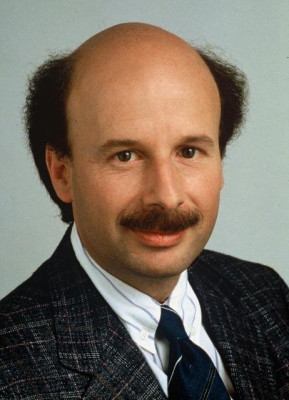 raez_hans1_2.jpg