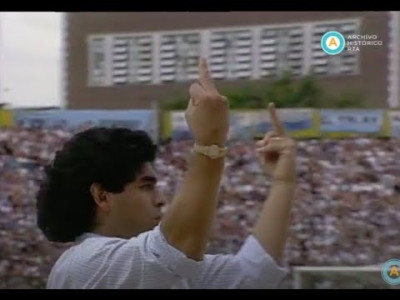 maradona.jpg